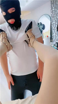 图片[17]-一茶】多双鞋踩踏/深喉/虐乳/腿绞