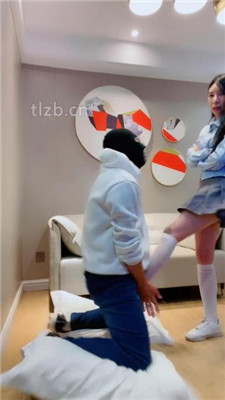 图片[7]-陈甜女帝】小白鞋白丝-重度连环提档/鞭打/踩踏喂圣水