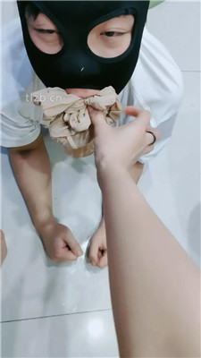 图片[4]-奶糖】滚轮虐/脚插嘴/丝袜塞嘴/裸足恋足舔