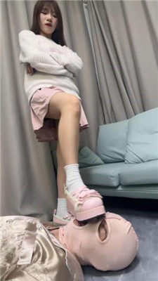 图片[7]-狗哥】可爱小主-提档/皮鞋白袜踩狗