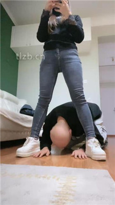 【魅儿】舔脏鞋底棉袜/裸足插嘴/磕头求圣水_绳艺资料库