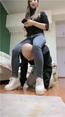 图片[7]-魅儿】舔脏鞋底棉袜/裸足插嘴/磕头求圣水