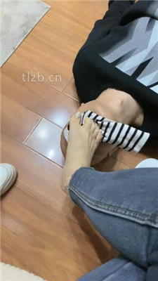 图片[14]-魅儿】舔脏鞋底棉袜/裸足插嘴/磕头求圣水