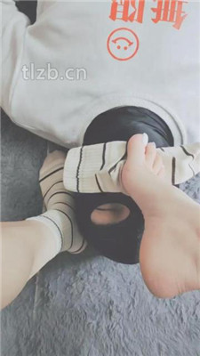 图片[7]-云儿公主】棉袜踩踏/恋足狂舔