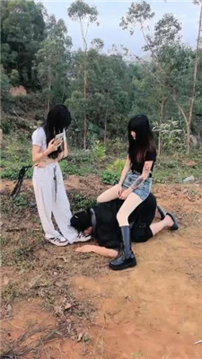 图片[9]-阳阳】双S-户外-舔泥巴脏鞋/骑马狗链遛狗/鞭打