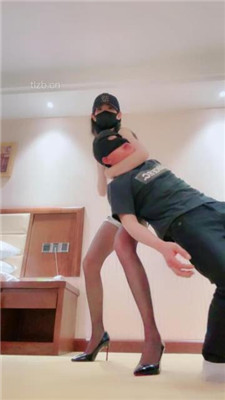 图片[10]-美娜格格】车模S-身高差-揪耳朵/耳光/黑丝高跟踢踹