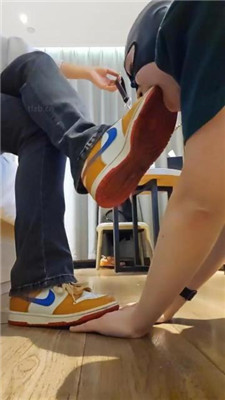 图片[2]-上头姐妹】粤语调教-素人大学小姐姐调狗