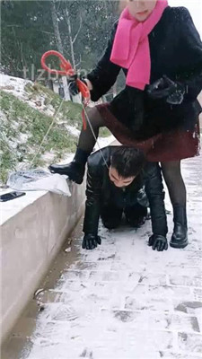 图片[6]-乐爷】野外-冰天雪地-遛狗虐待