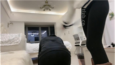 【zaizz】狗链拴狗/长靴踩/转胯爬行_绳艺资料库