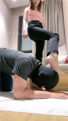 图片[4]-jenn】情侣主虐绿帽-强迫吃套套/高跟踩狗爪/踩踏喂食/提档