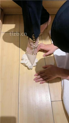 图片[10]-jenn】情侣主虐绿帽-强迫吃套套/高跟踩狗爪/踩踏喂食/提档