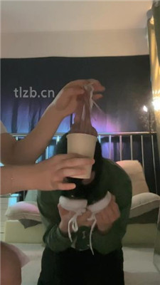 图片[16]-小猫】帆布鞋白袜护士-整治不听话的病狗