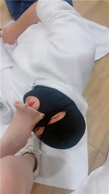 图片[6]-陈甜女帝】清理脏空军一号/臭丝袜脚捂脸