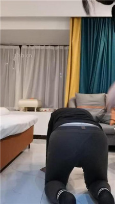 图片[5]-皮皮S】耳光/滴蜡/骑马转胯/跪舔铆钉高跟