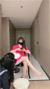 【美美子】牛奶浴足舌头保养/混合升水洗脚水强制喝到饱_绳艺资料库