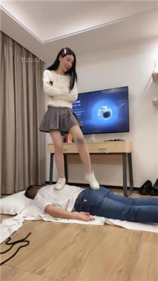 图片[3]-陈甜女帝】精神小妹S-小白鞋全体重蹦迪