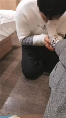 图片[3]-梦熙】和男友逛街后让绿帽舔鞋袜