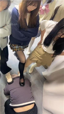 图片[12]-狗哥】强推-七素人女神重度暴力玩狗