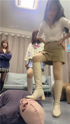 图片[17]-狗哥】强推-七素人女神重度暴力玩狗