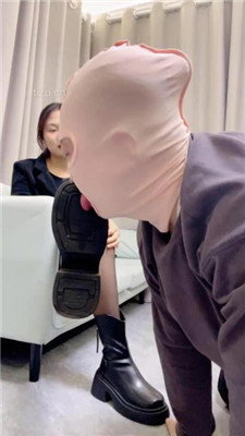 图片[6]-大一诗诗】短靴黑丝白袜-虐废绿帽奴