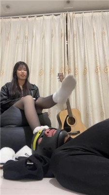 图片[10]-苏西】物化坐垫-黑丝白袜脚