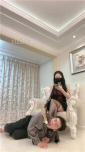 【桃幼幼】狗链拴狗囚禁_绳艺资料库