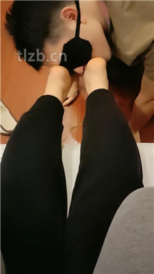 图片[11]-情侣念主】裸足恋足舔/物化脚垫