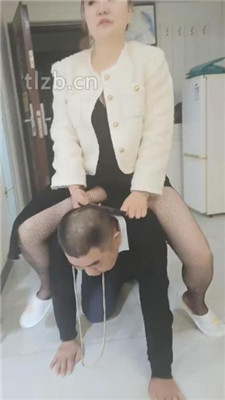 图片[16]-乐爷】双S-玩弄脚底下贱父子狗