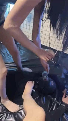 图片[12]-夏梦】双S-狗笼囚禁/舔高跟/骑马/脚喂酸奶双视角版】