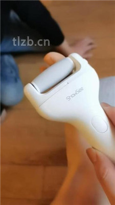 图片[17]-Welldoer】头顶鞋子/长靴白袜各种踩踏/清理脏鞋底