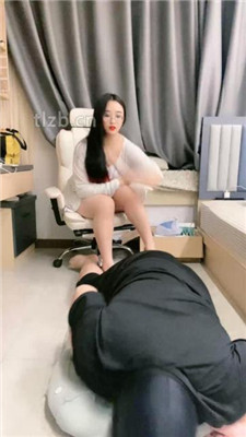 【小羊】重度鞭打/高跟裸足踩踏/人肉坐垫_绳艺资料库