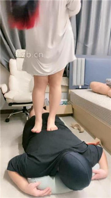 图片[3]-小羊】重度鞭打/高跟裸足踩踏/人肉坐垫