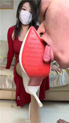 图片[4]-甜心教主】训练狗舌舔脏鞋/狂吸肉丝脚/虐乳