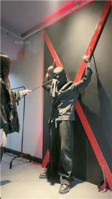 【黑兔】严刑逼供教训犯人_绳艺资料库