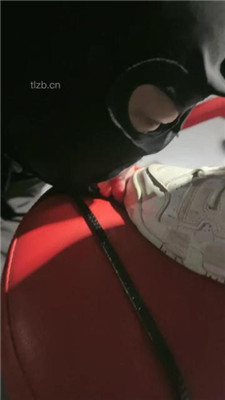 图片[10]-黑兔】严刑逼供教训犯人-舔脏老爹鞋/吊绑虐打/狗链遛狗