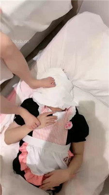 图片[4]-玥樾】贱奴对着白丝脚发骚双视角完整版】