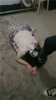 图片[6]-梦幻大大】母畜-暴力连环抽耳光