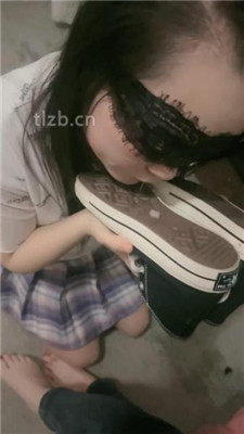 图片[13]-梦幻大大】母畜-暴力连环抽耳光