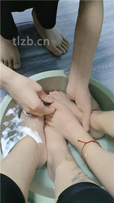 图片[7]-尤尤子】双S-原味脚裸足狂舔双视角版】