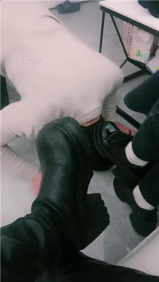 图片[8]-九莲】双S-脏鞋踩虐清理马桶/圣水泡面骑马双视角完整版】