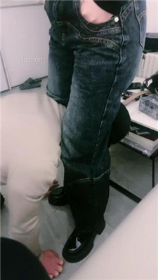 图片[12]-九莲】双S-脏鞋踩虐清理马桶/圣水泡面骑马双视角完整版】