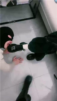 图片[19]-九莲】双S-脏鞋踩虐清理马桶/圣水泡面骑马双视角完整版】