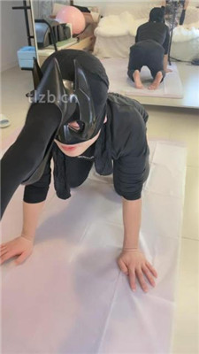 图片[3]-苒溪】旗袍S-骑马骑脖/舔黑丝裸足/强制圣水