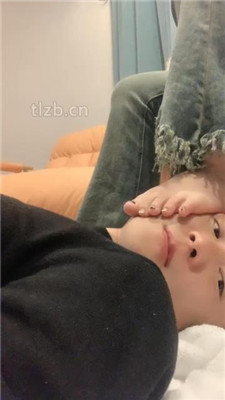 图片[4]-娩娩大魔王】绿帽前男友裸足狂舔下】