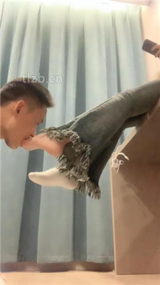 图片[10]-娩娩大魔王】绿帽前男友裸足狂舔下】