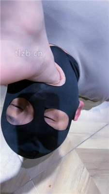 图片[19]-陈莹斯】体罚狗-捂手窒息/揪耳朵/强制喝洗脚水-黑丝脚制裁