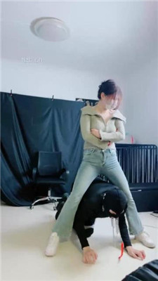 图片[2]-甜心教主】空军一号-白袜暴力虐双奴