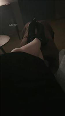 图片[2]-丝沐】短靴原味丝袜脚狂舔/插嘴完整版】