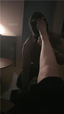 图片[4]-丝沐】短靴原味丝袜脚狂舔/插嘴完整版】