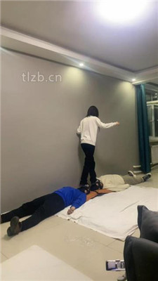 【精神小妹】7女王调双奴_绳艺资料库